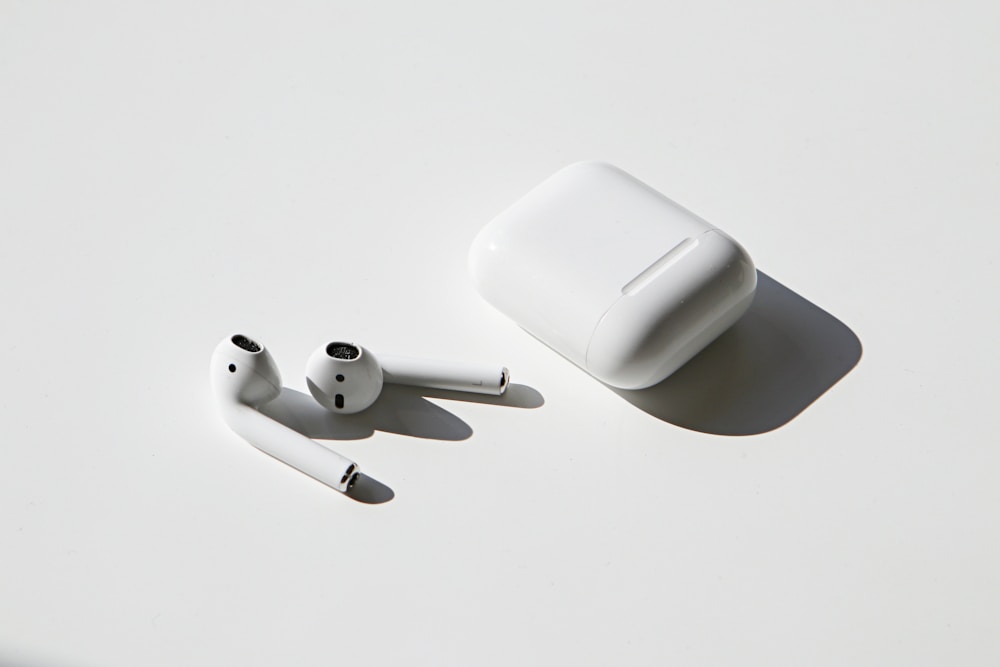 Apple AirPods 4 (with Active Noise Cancellation)